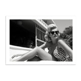 PASS THE SUNSCREEN - DOTCOM ART